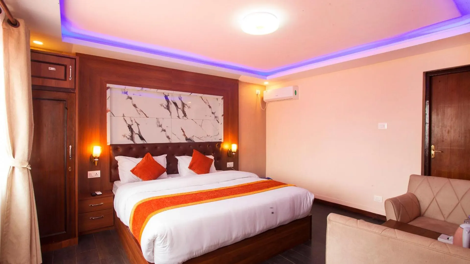 Oyo 817 Hotel Garden Flower 加德满都 尼泊尔