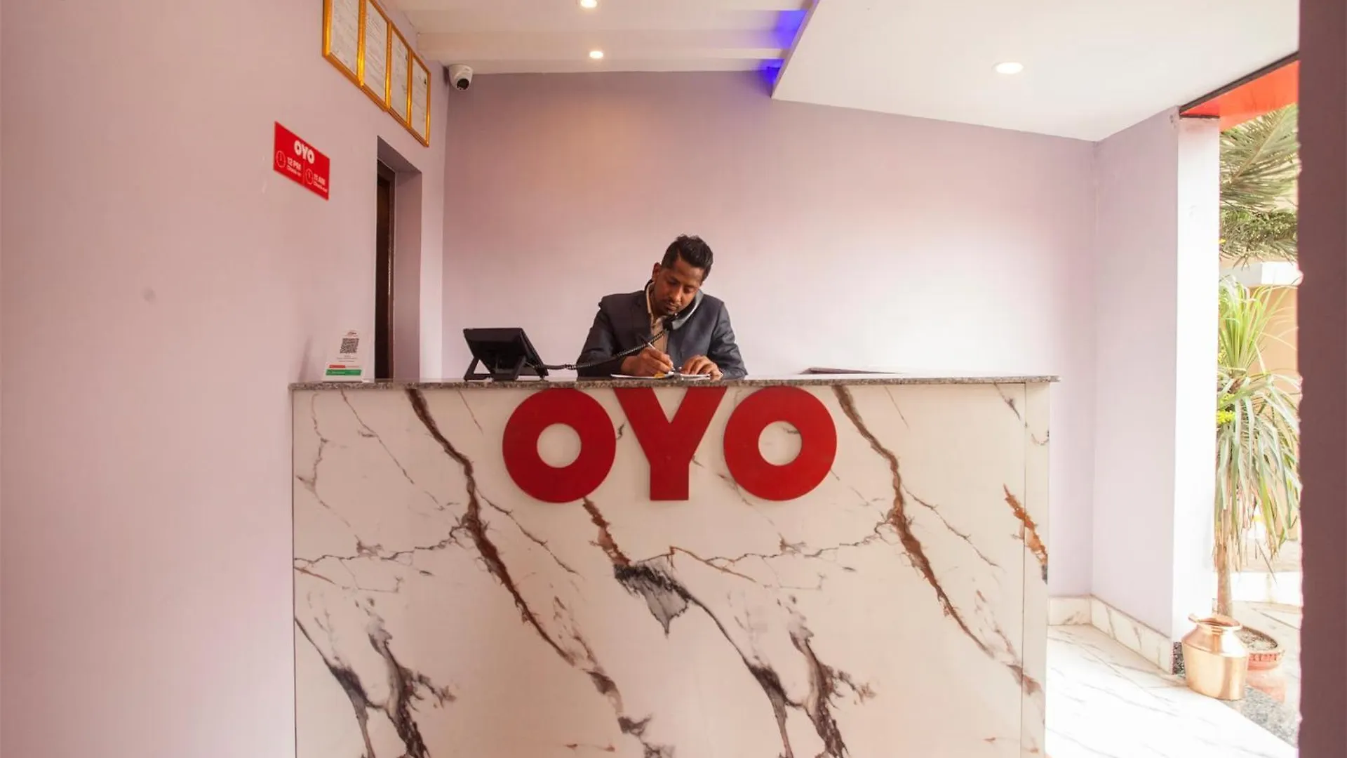 Oyo 817 Hotel Garden Flower 加德满都