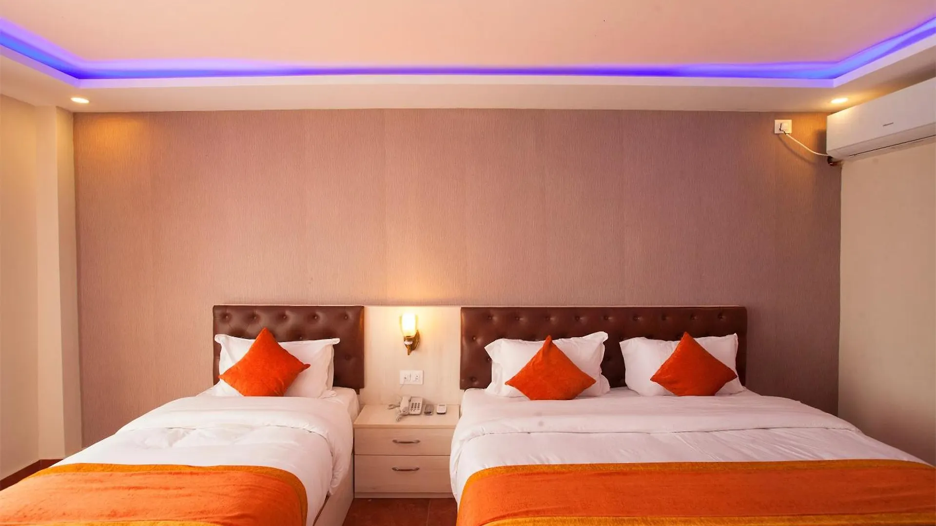 Oyo 817 Hotel Garden Flower 加德满都 0*,  尼泊尔